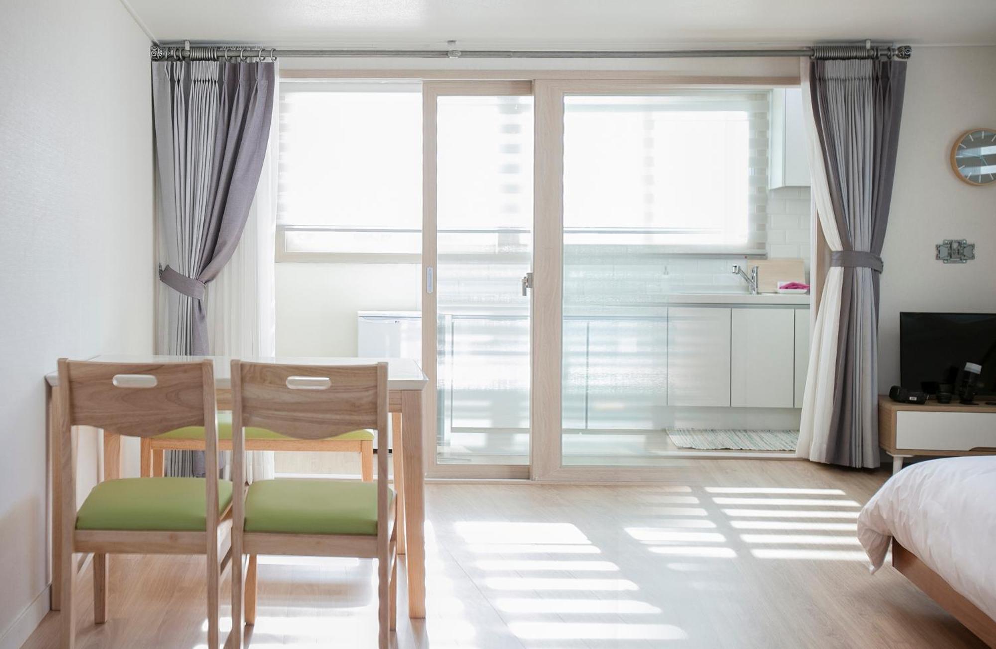 Jeju Aria Pension Zewnętrze zdjęcie