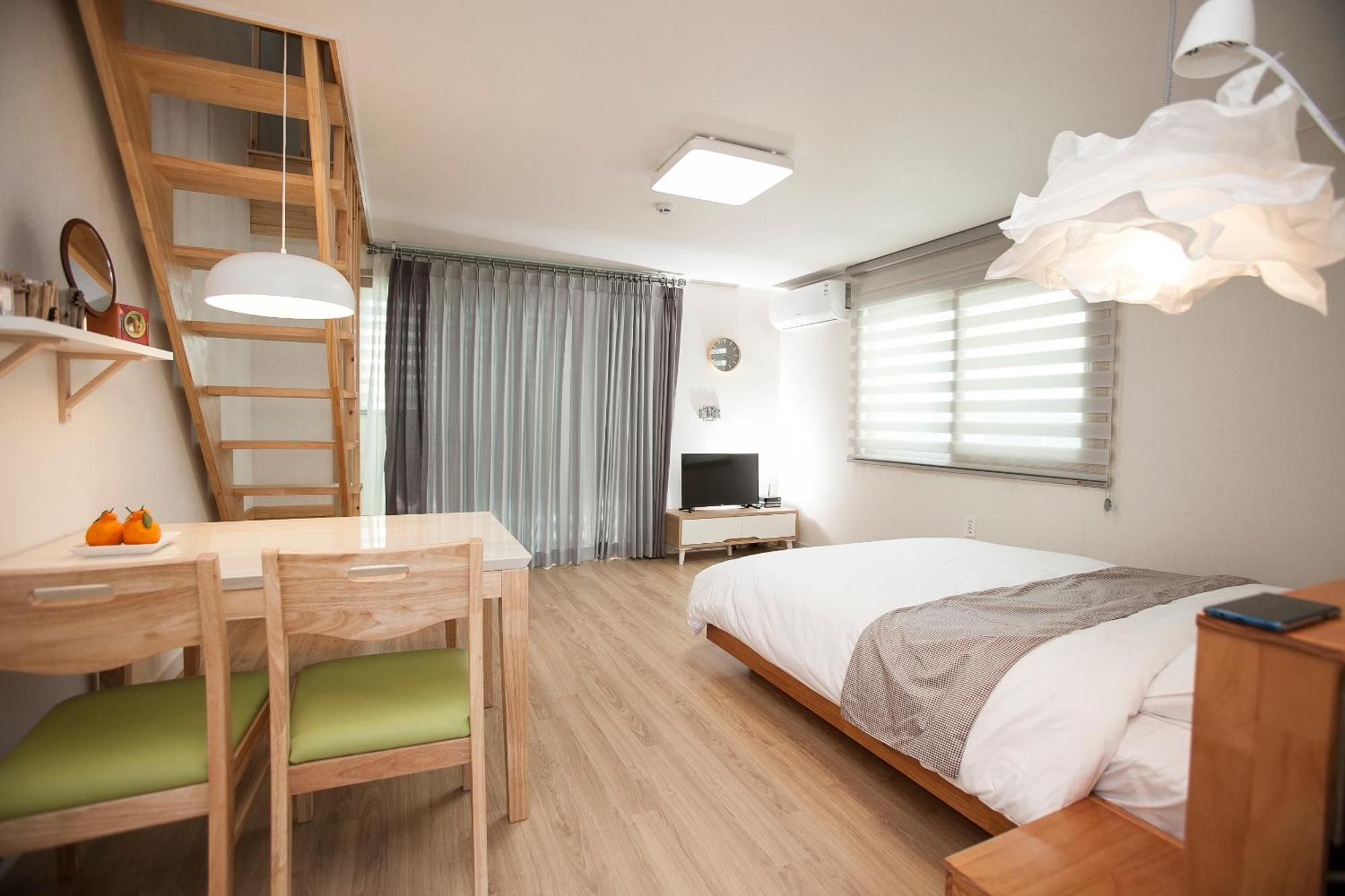 Jeju Aria Pension Zewnętrze zdjęcie